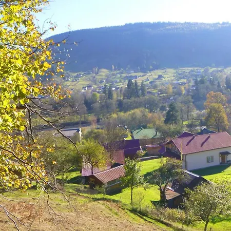 Pid Lisochkom 펜션 베르코비나