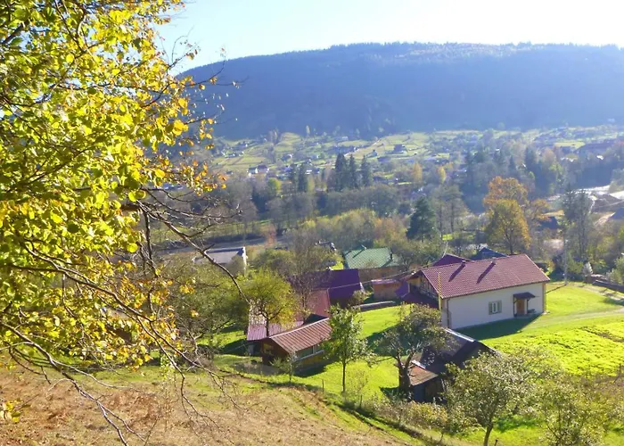 Pid Lisochkom Ferienhaus Werchowyna